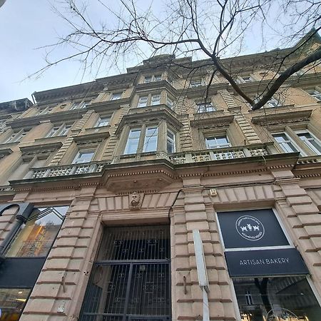 A & E Apartment Budapeszt Zewnętrze zdjęcie